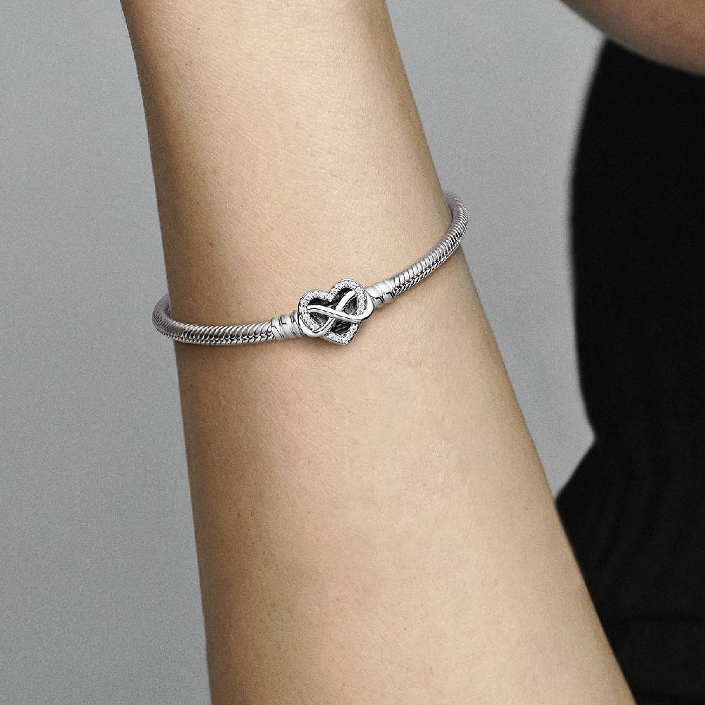 Pandora Armband Moments Sonderangebot der Fabrik