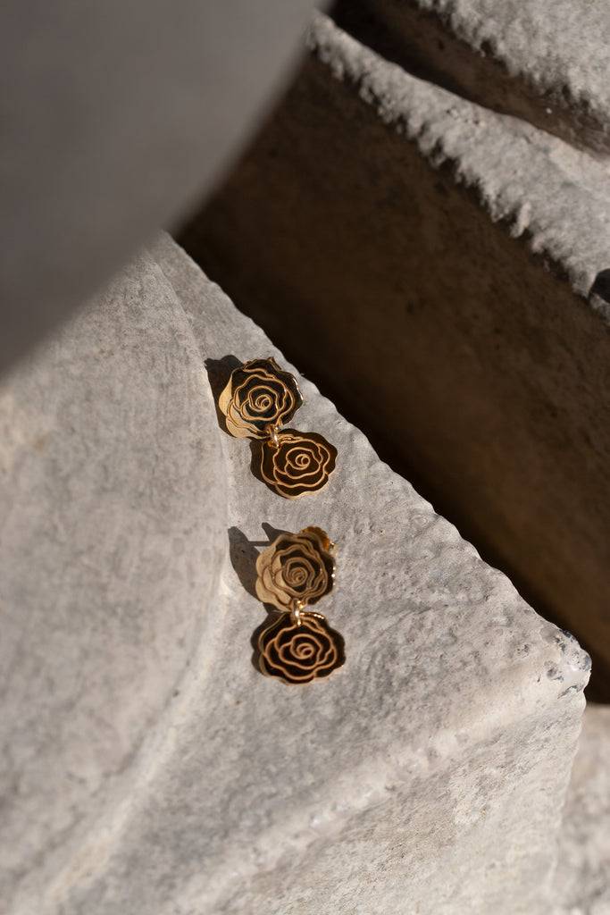 JUKSEREI ROSE DUO EARRINGS Wochenangebot