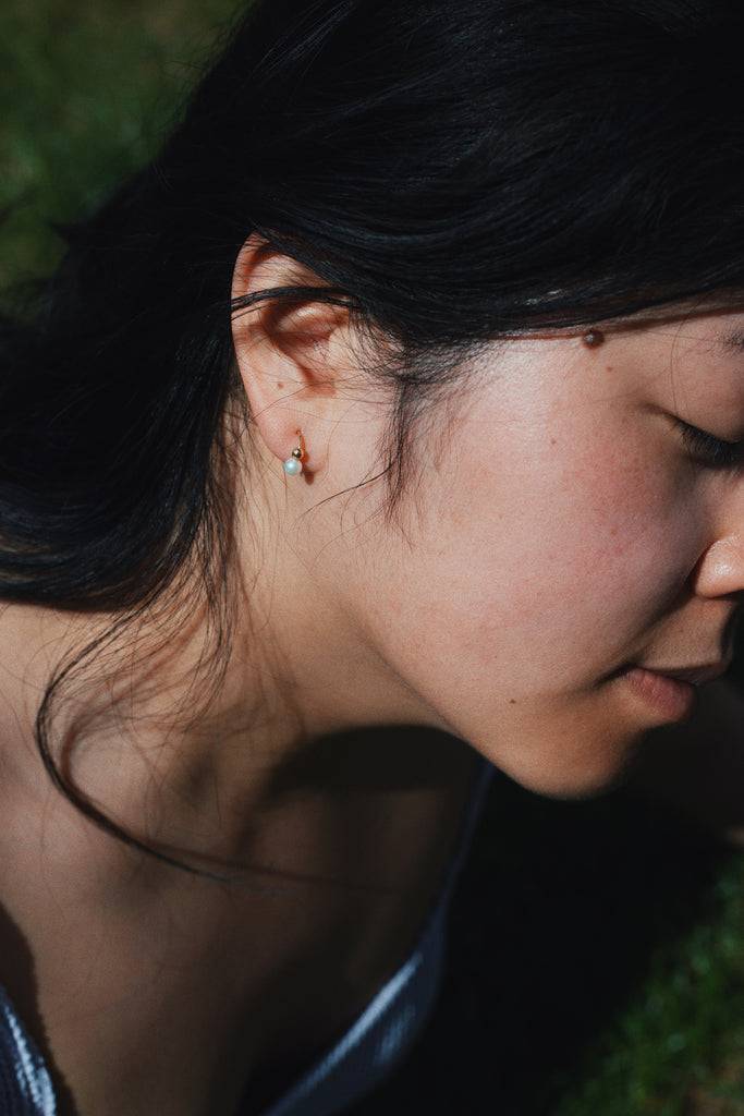 JUKSEREI VOYAGE BUBBLE TWIST EARRINGS Kostenlose Rückgabe