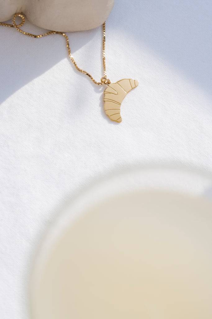 JUKSEREI CROISSANT NECKLACE VIP-Rabatte