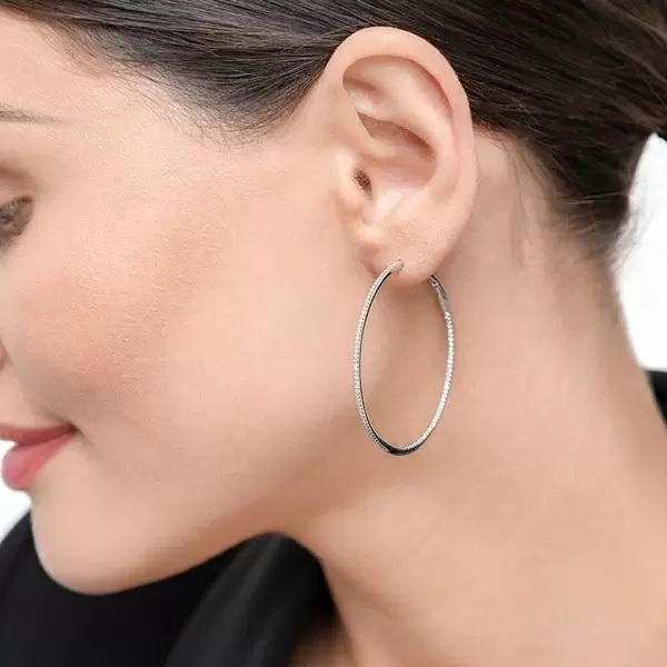 Leaf Jewelry Creole Circle XL mit Diamanten, 50mm, 18 K Weißgold Fabrikladen