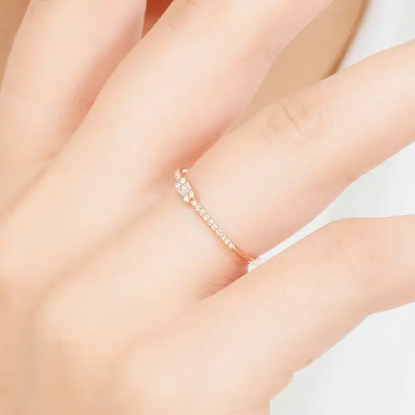 Leaf Jewelry Ring mit Diamanten, Tiny Baguette, 14K Rosegold Exklusivangebot