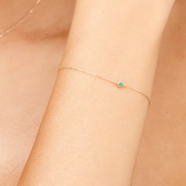 Leaf Jewelry Armkette Smaragd, 14K Gelbgold Letzte 3 Tage