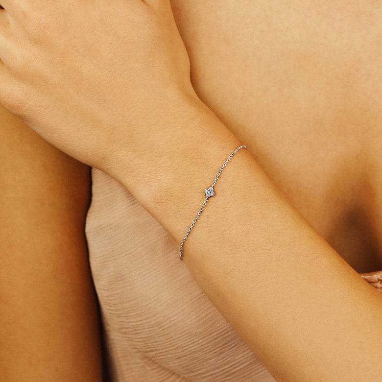 Nana Kay Delicate Touch Armband Clover Letzte 3 Tage