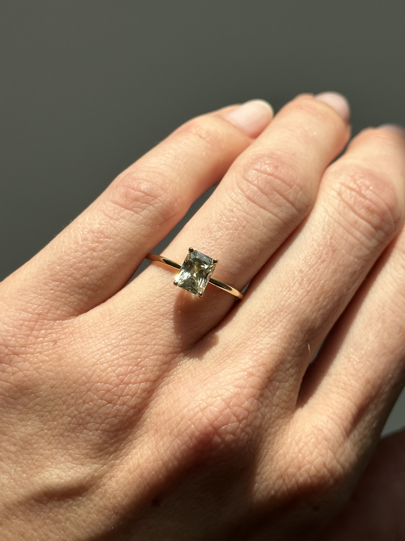 Nina Kastens Ceylon Sapphire Ring Neueste Stile