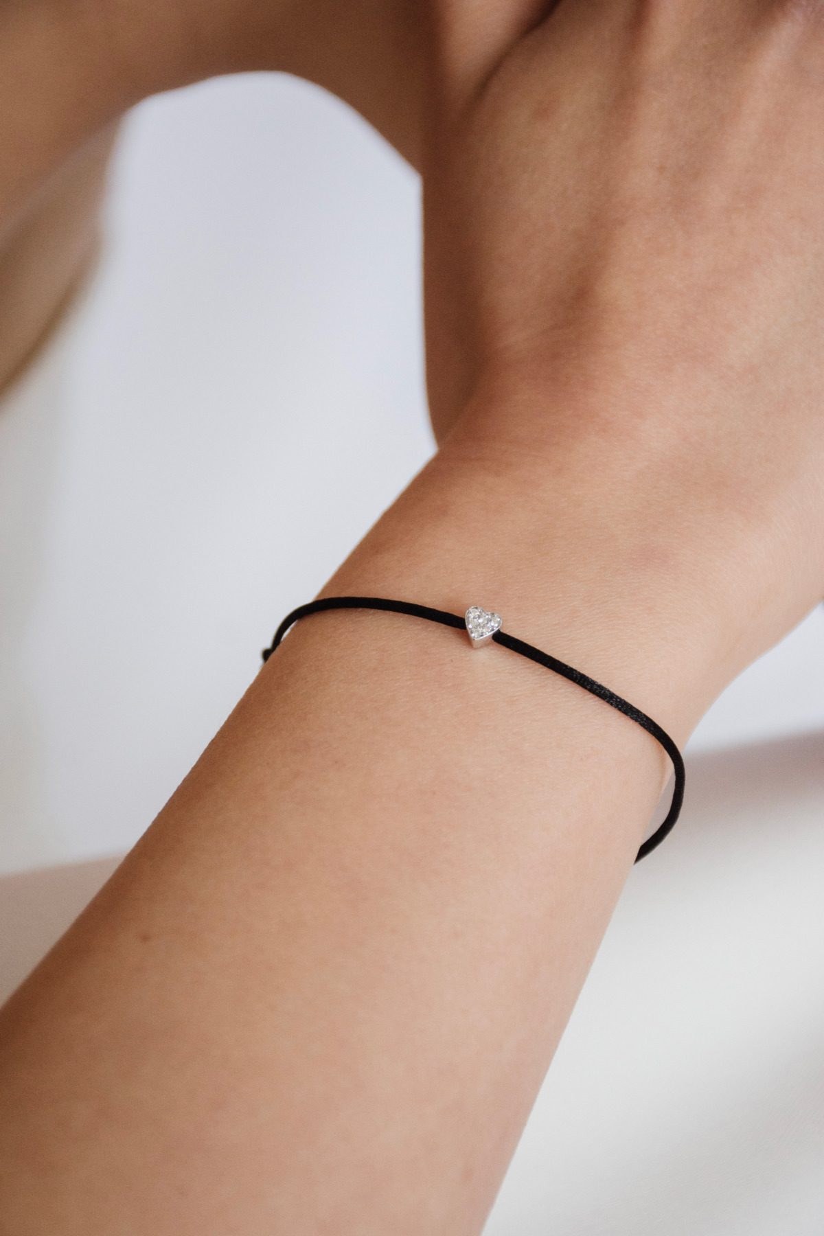 Nina Kastens Diamond Heart Bracelet Black WG Muttertagsangebot