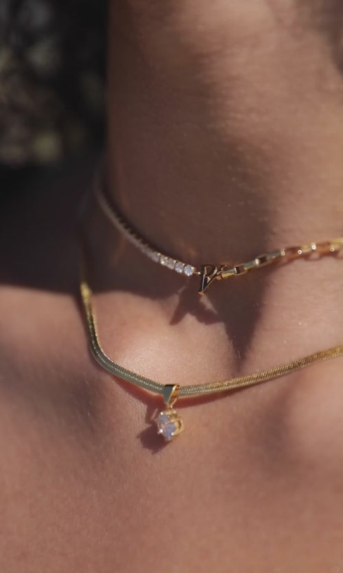Paul Valentine Brilliant Sleek Necklace Online Outlet