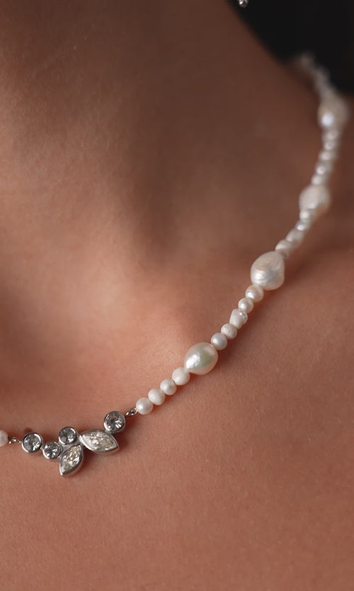 Paul Valentine Adorn Necklace Online Outlet