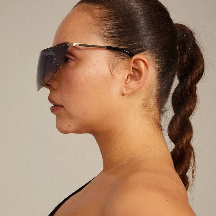 Pilgrim ALIAN Sonnenbrille Schwarz/Gold Sonderangebot der Fabrik