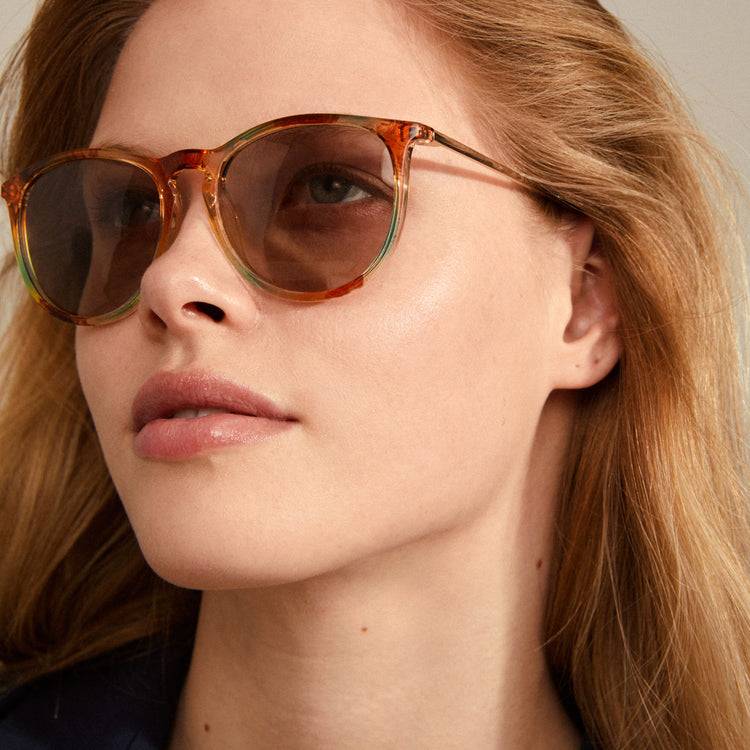 Pilgrim VANILLE Sonnenbrille Mehrfarbig/Gold Fabrik Onlineshop
