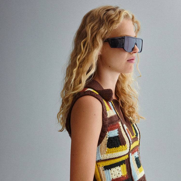 Pilgrim JOHARI Recycelte Sonnenbrille Schwarz Meist gekauft