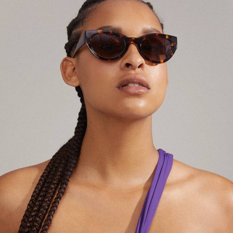 Pilgrim JUNA Cat-Eye-Sonnenbrille in braunem Schildpatt Blitzverkäufe