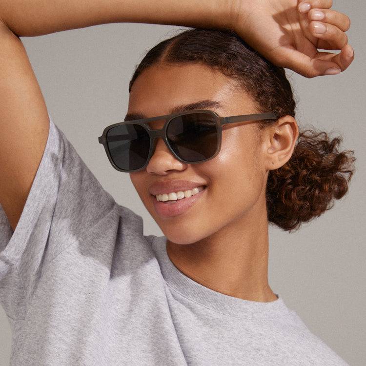Pilgrim ELODIE Piloten-Sonnenbrille grau Zeitbegrenzte Promotion