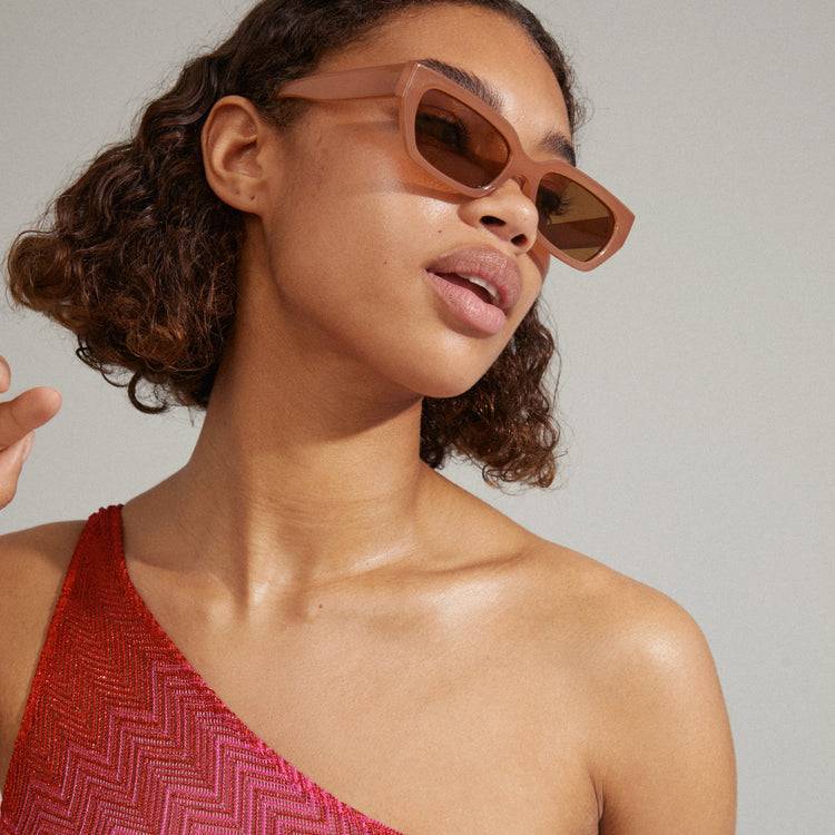 Pilgrim ORIANA Sonnenbrille hellbraun Bis zu 50% Rabatt