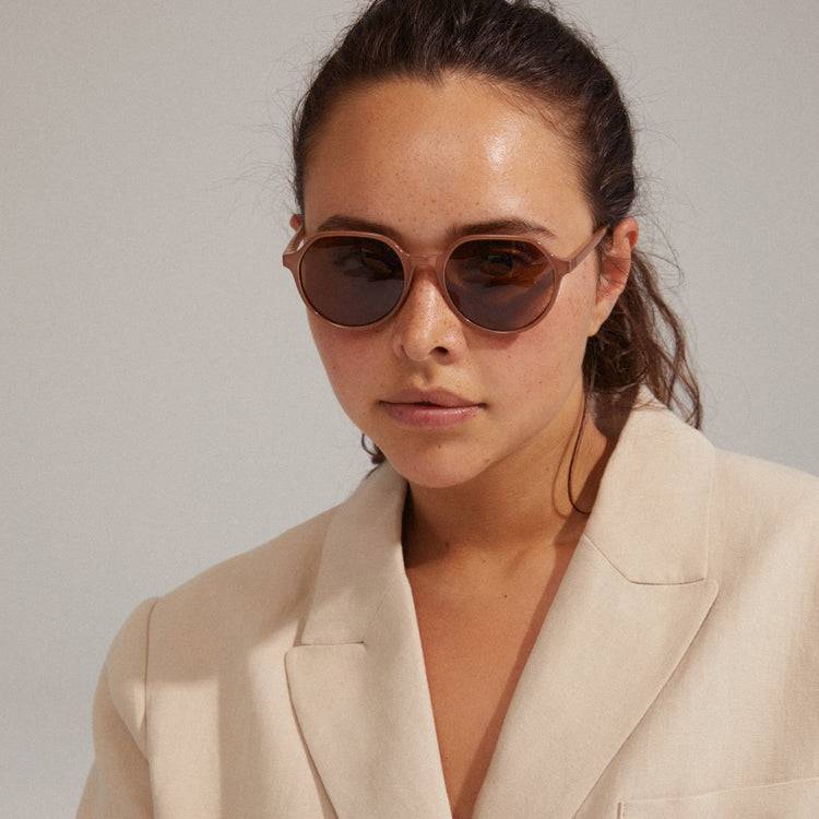 Pilgrim TRIANA recycelte Sonnenbrille hellbraun Bis zu 60% Rabatt