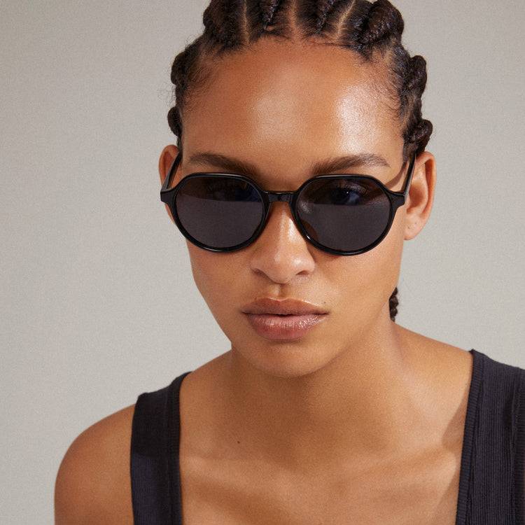 Pilgrim TRIANA recycelte Sonnenbrille schwarz Riesige Rabatte