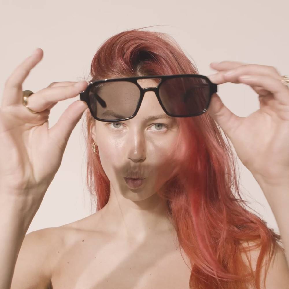 Pilgrim CASS recycelte Sonnenbrille im Retro-Stil schwarz zollfrei
