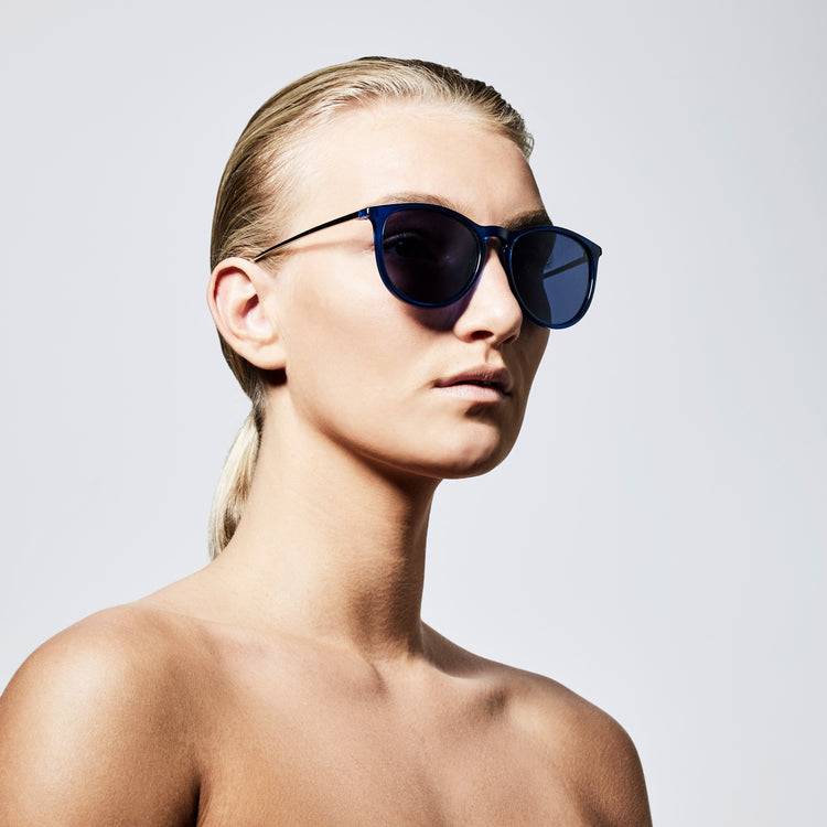 Pilgrim VANILLE Sonnenbrille dunkelblau/versilbert Vatertagsangebot