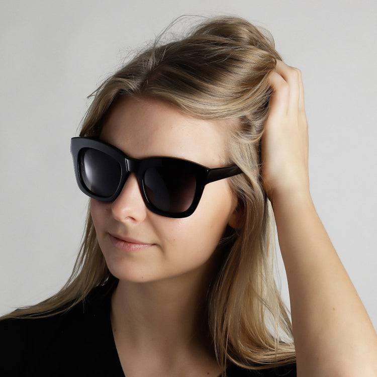 Pilgrim Sonnenbrille : Dael : Schwarz Saisonale Angebote
