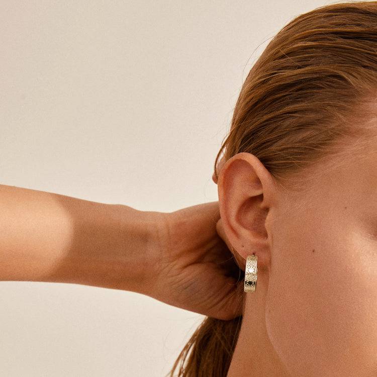 Pilgrim CAROL medium Hoops vergoldet Vatertagsangebot