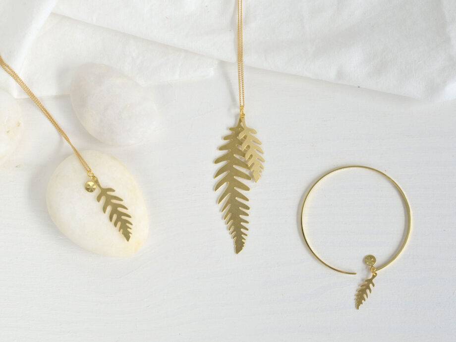 Renna Deluxe Lange goldene Kette mit Farn Discount Store für neue Produkte