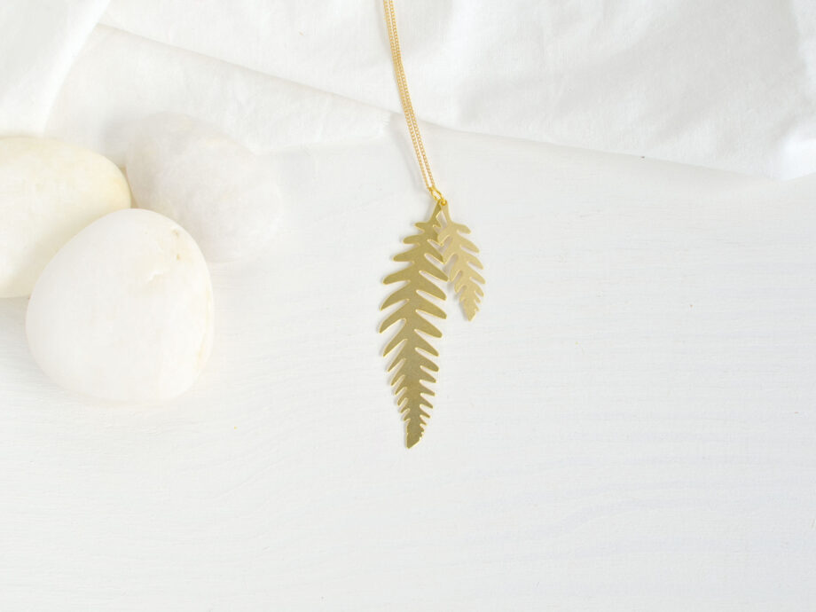 Renna Deluxe Lange goldene Kette mit Farn Discount Store für neue Produkte