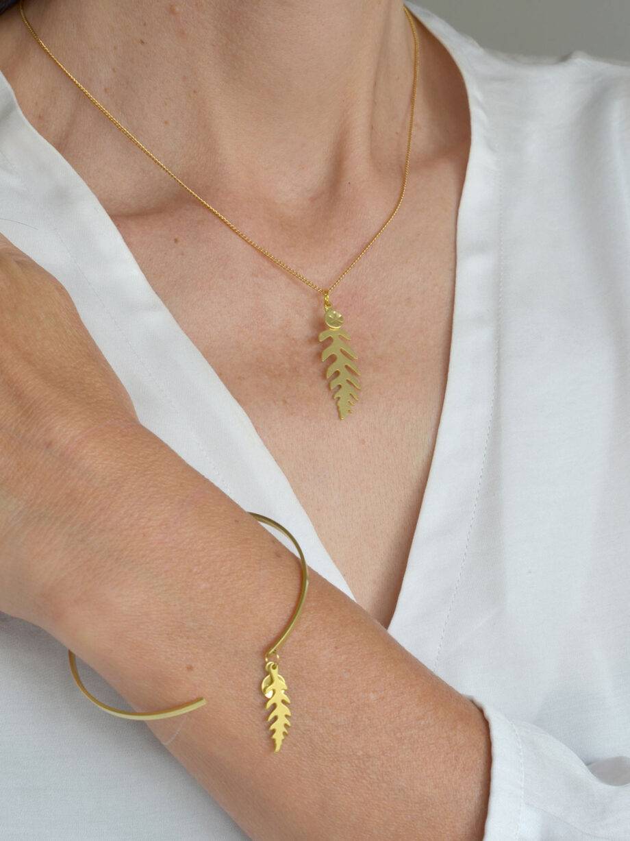 Renna Deluxe Farn Ohrringe in Gold Black Friday Preise