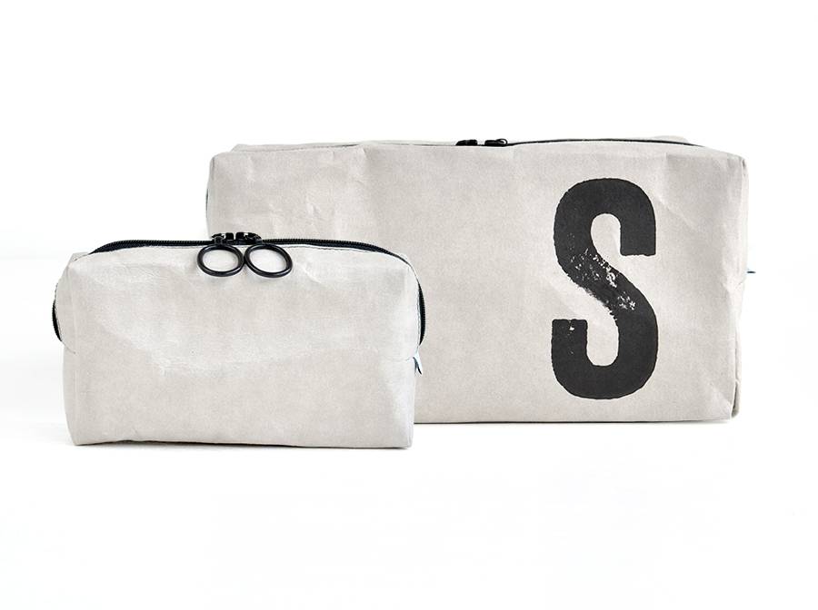 Renna Deluxe Kosmetiktasche mit Monogramm grau Neueste Stile