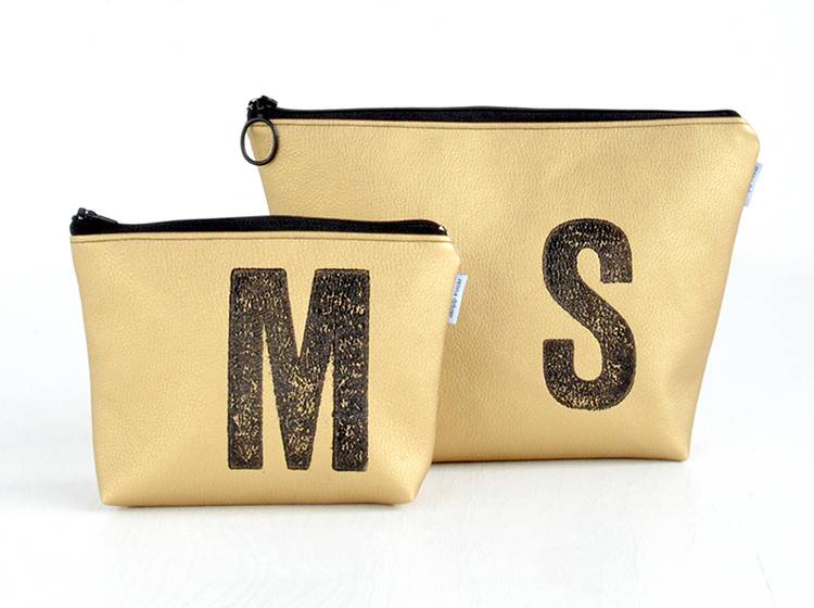 Renna Deluxe Waschtasche Metallic GOLD mit Buchstabe, vegan Verkauf