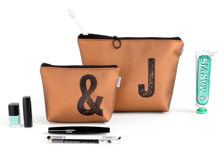 Renna Deluxe Kosmetiktasche Metallic BRONZE mit Buchstabe / vegan Fabrikverkauf