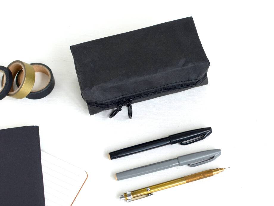 Renna Deluxe Federmäppchen mit Monogramm personalisiert in Schwarz Preisnachlass
