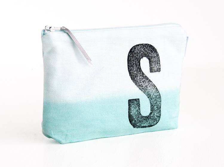 Renna Deluxe Schminktasche MINT mit Monogramm personalisiert Großer Ausverkauf