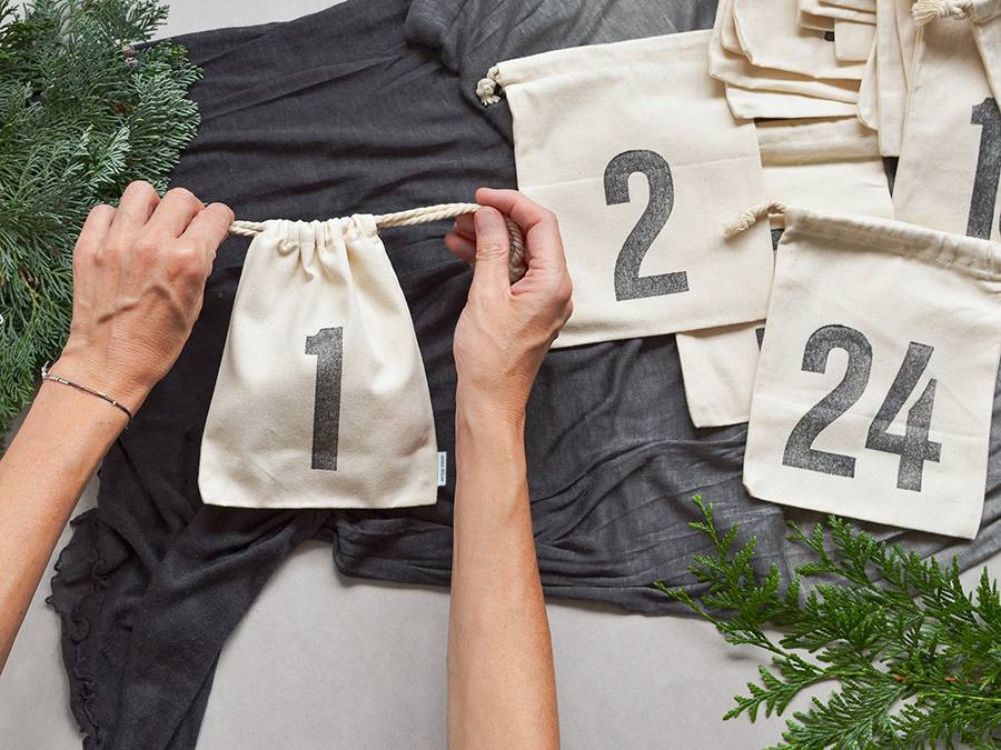 Renna Deluxe Nachhaltiger Adventskalender aus Bio-Baumwolle Osterangebot