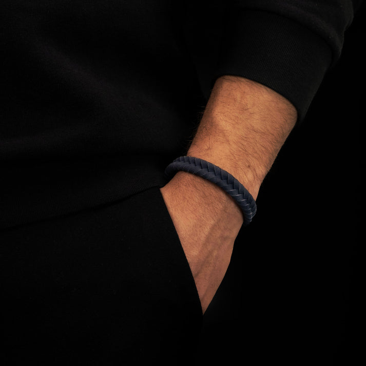 Save Brave Geflochtenes Lederarmband Ryan - grau 50% Rabatt für begrenzte Zeit