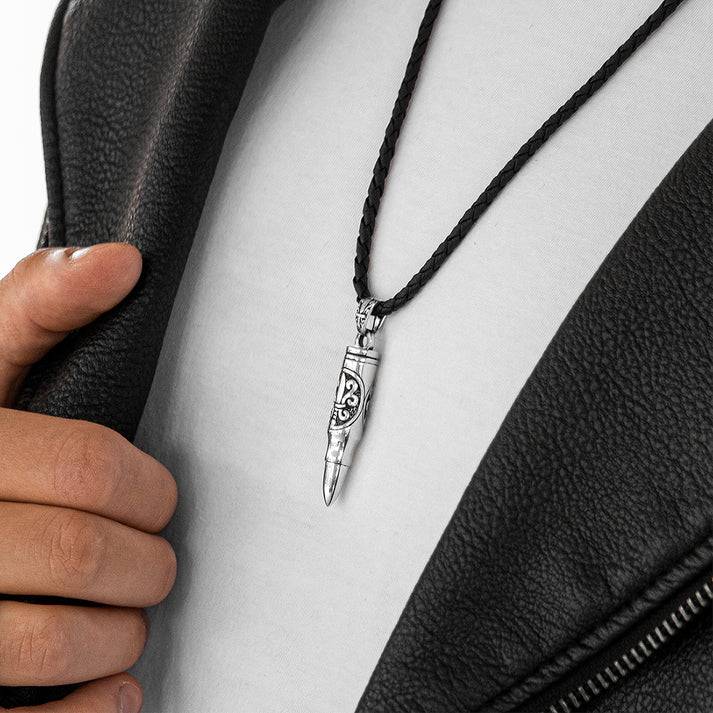 Save Brave Halskette aus veganem Leder mit Verlängerung - Schwarz Saisonale Angebote
