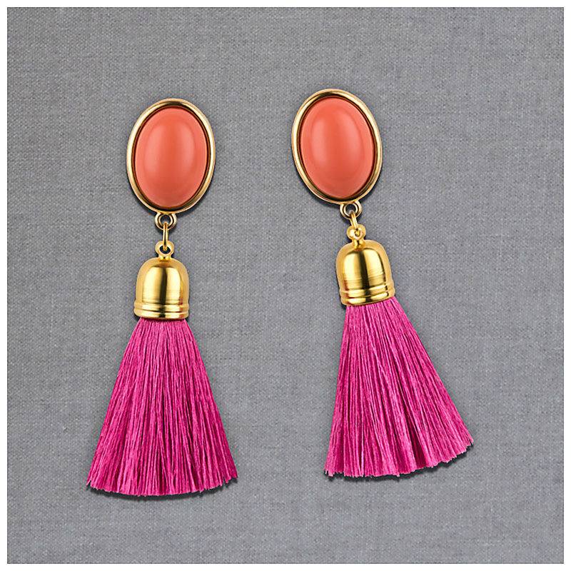 SchwesterSchwester Quasten Ohrringe als Ohrstecker in Korallenrot mit pinkfarbener Quaste von AmuseToi Online Outlet