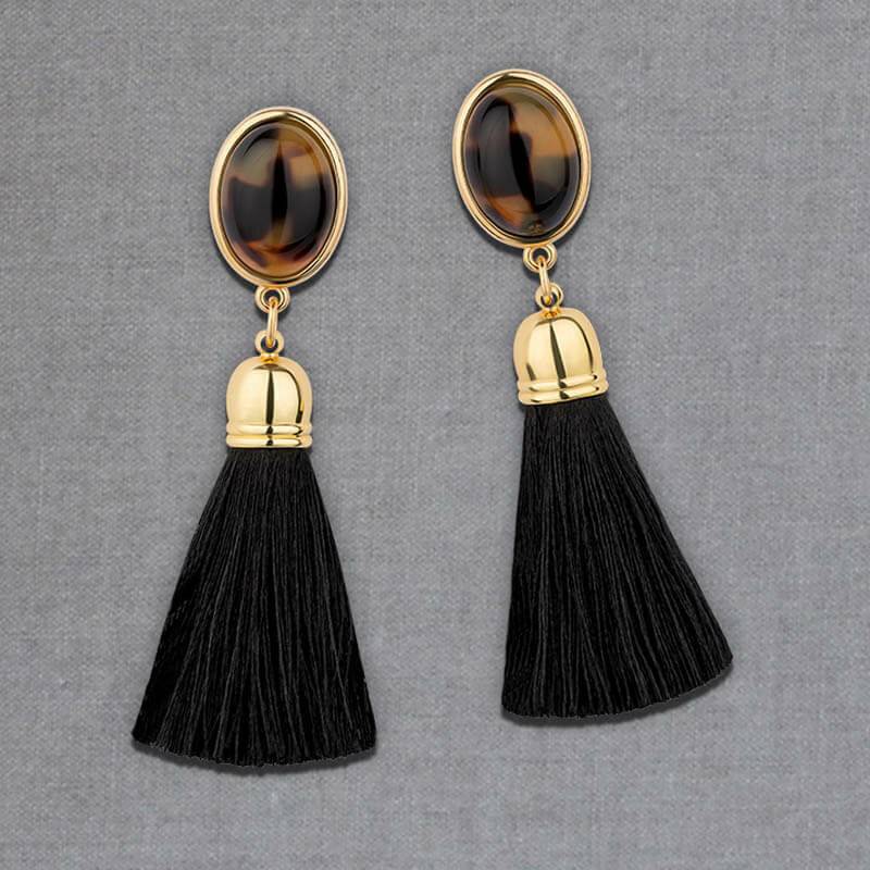 SchwesterSchwester Schwarze Ohrringe als Ohrstecker in Schildpattoptik mit schwarzer Quaste von AmuseToi Neuheiten