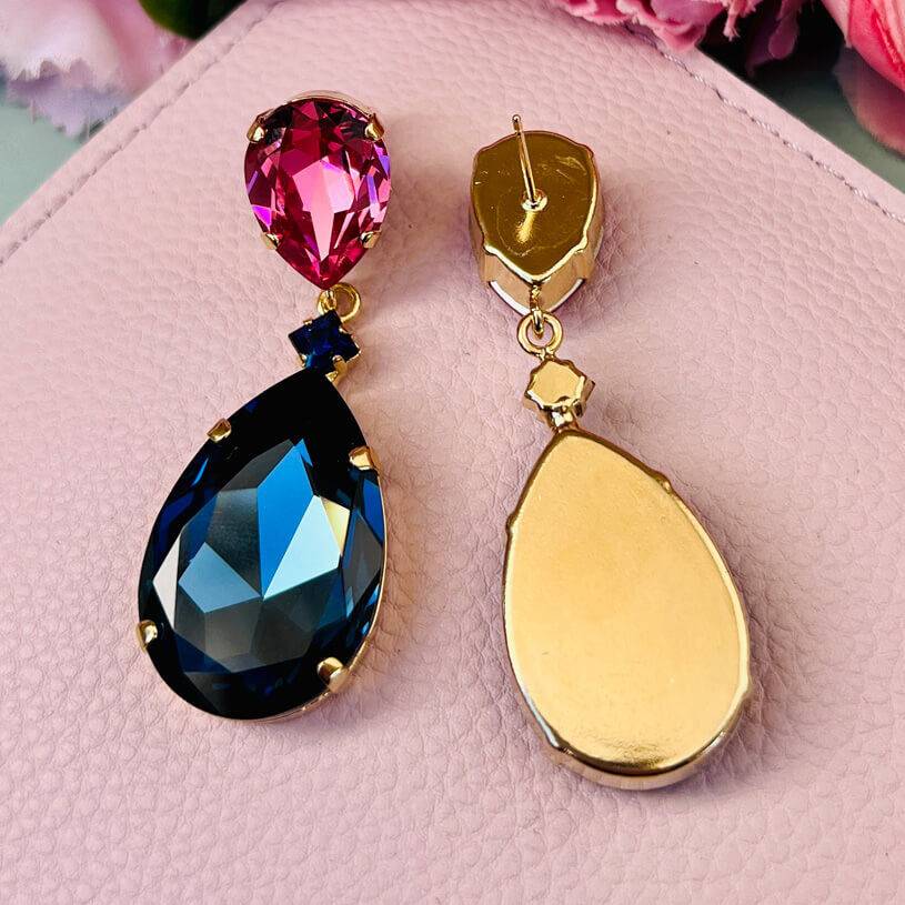 SchwesterSchwester Funkelnde Ohrstecker mit Glas-Kristallen in Pink und Dunkelblau Große Rabatte