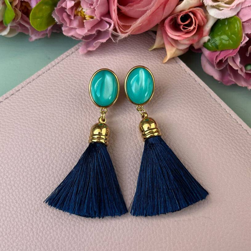 SchwesterSchwester Vergoldete Ohrstecker in Türkis mit Quaste in Marineblau von AmuseToi Kostenlose Rückgabe
