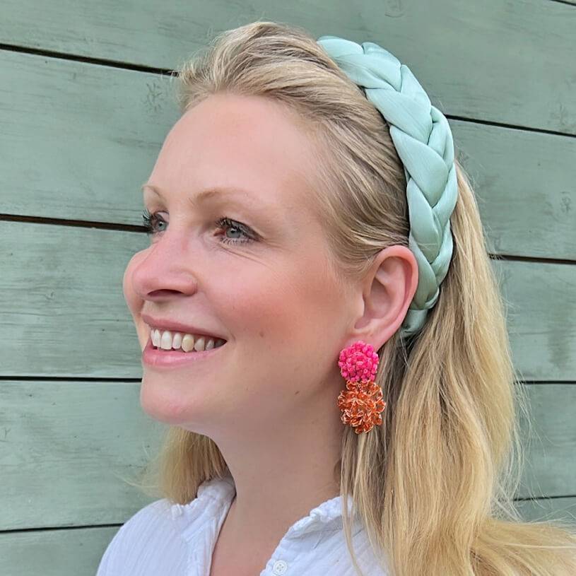 SchwesterSchwester Bunte Perlen-Ohrringe aus zwei Blüten in leuchtendem Pink und Orange Bis zu 50% Rabatt