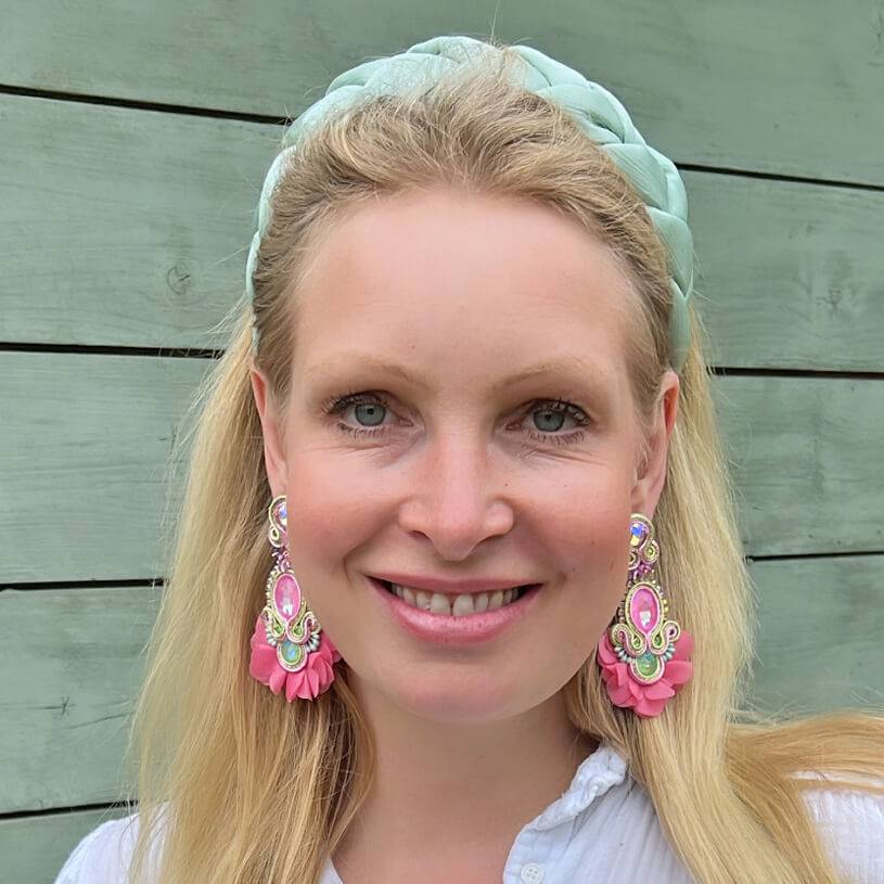 SchwesterSchwester Außergewöhnliche Soutache-Ohrringe in Rosa Sonderangebote
