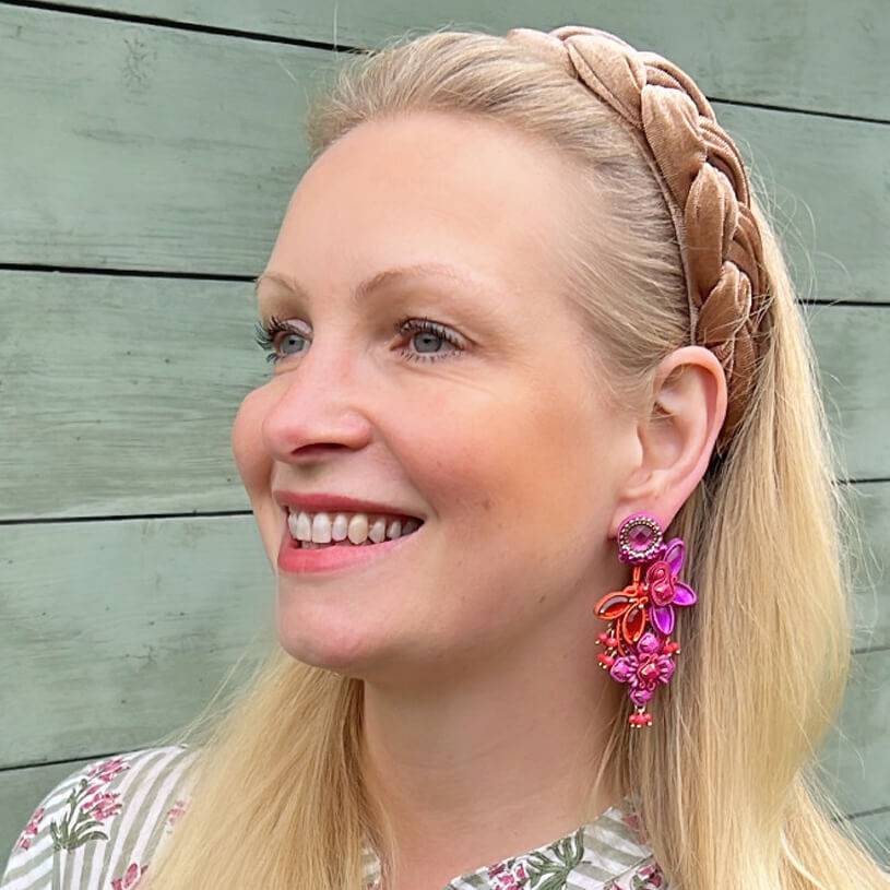 SchwesterSchwester Große Soutache-Ohrringe in Pink, Orange und Violett Black Friday Preise