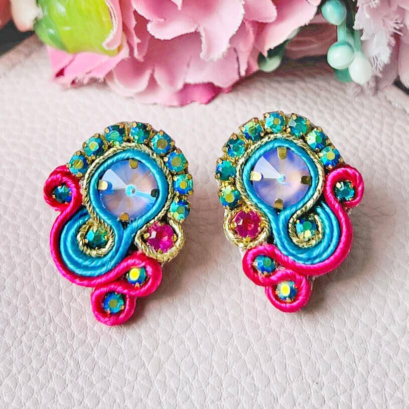 SchwesterSchwester Schöne Soutache-Ohrringe in Pink und Blau Angebote