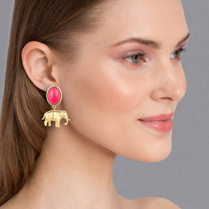 SchwesterSchwester Ohrstecker in Pink mit vergoldetem Elefant von AmuseToi Jubiläumsangebot